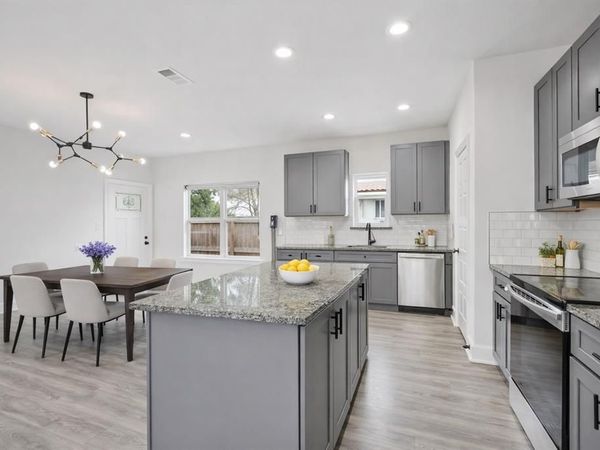 4415 Jamaica Street, Dallas, TX 75210