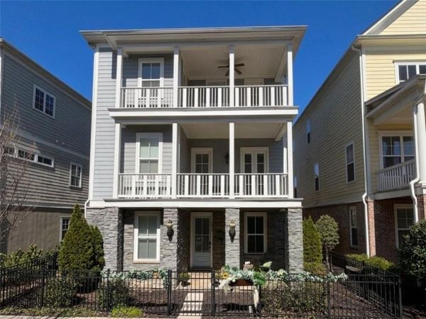 5015 Century Circle, Roswell, GA 30076