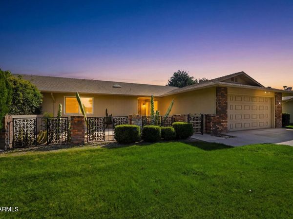 19015 N SIGNAL BUTTE Circle, Sun City, AZ 85373