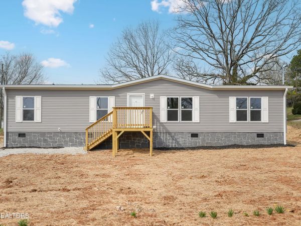 802 Arden St, Loudon, TN 37774