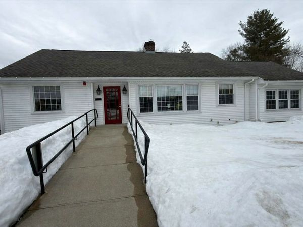 1565 Lakeview Avenue, Dracut, MA 01826