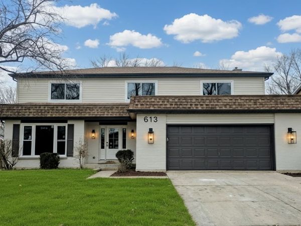 613 Zaininger Avenue , Naperville, IL 60563