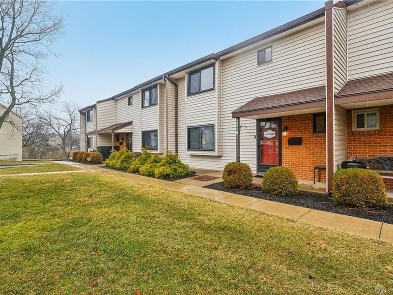 3232 Fantasia Trail, Miamisburg, OH 45449 Photo 2