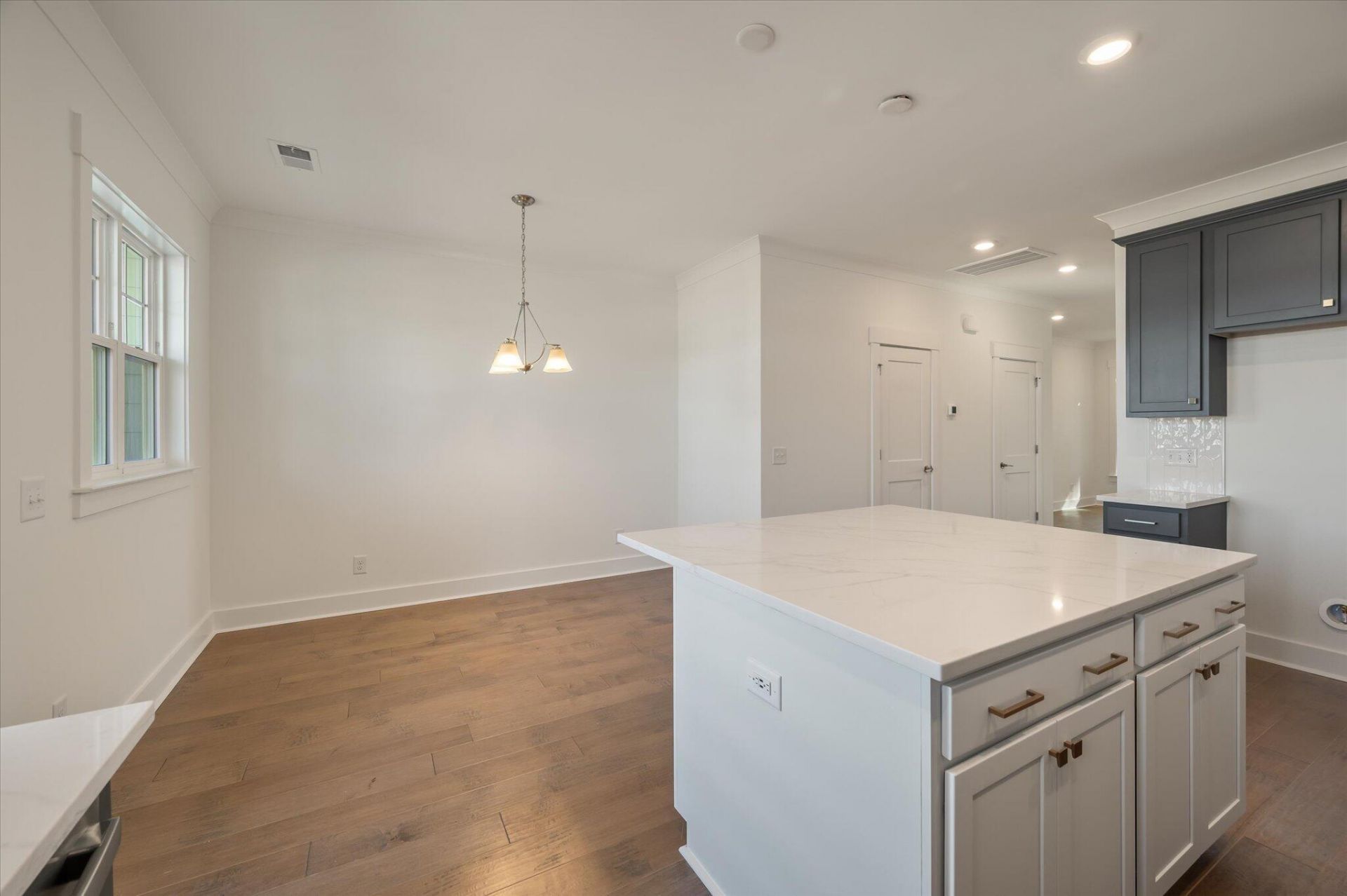 449 Katies Scenic Court Photo 9