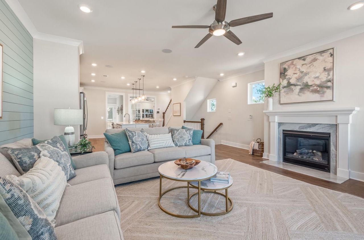 453 Katies Scenic Court Photo 7