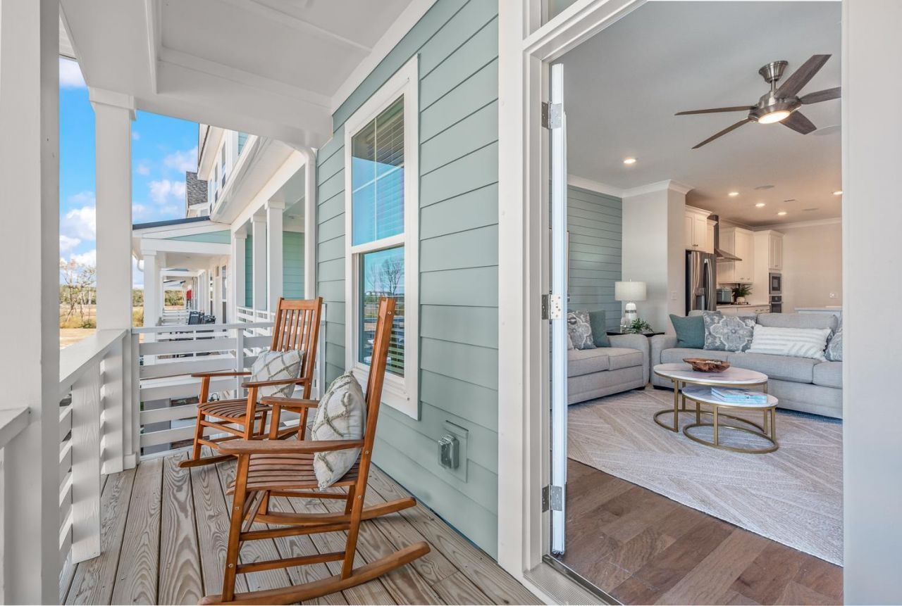 453 Katies Scenic Court Photo 8