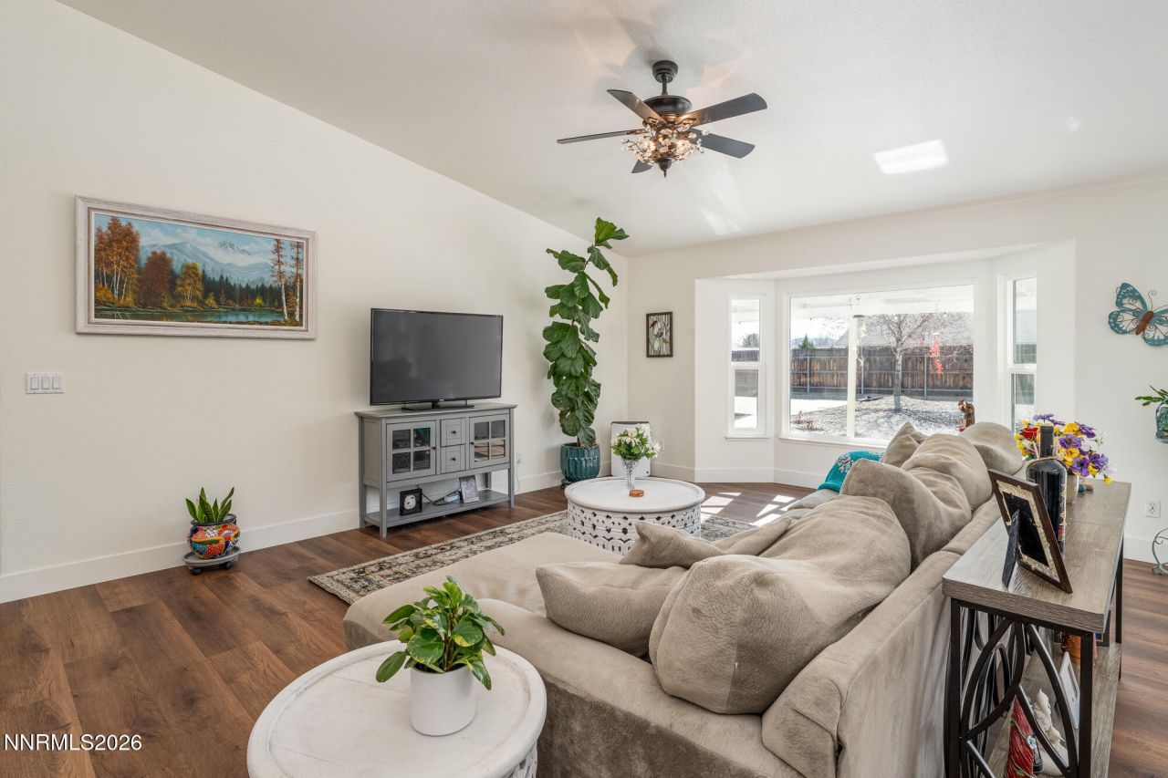 1430 Talon Drive, Sparks, NV 89441 Photo