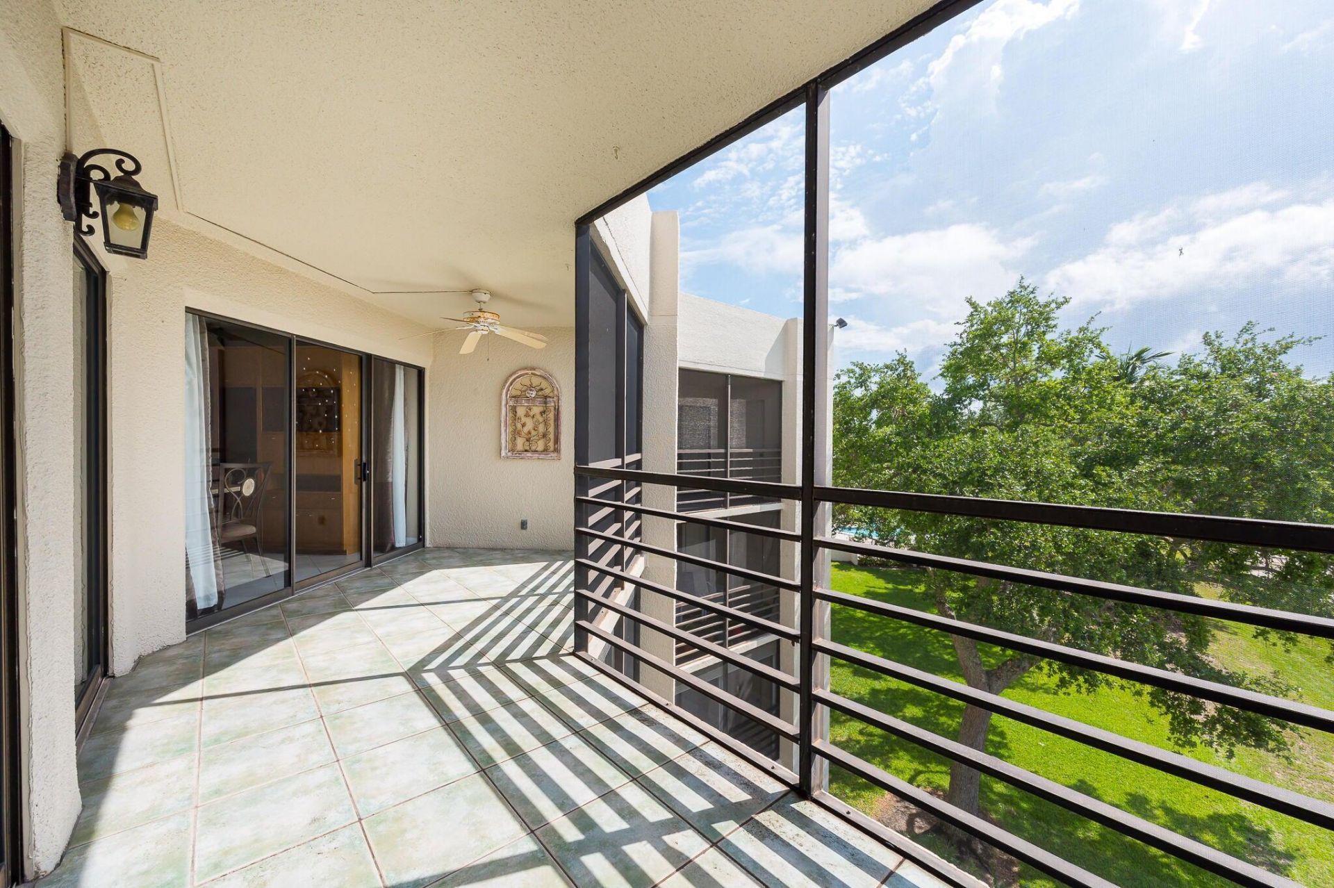 5751 Camino Del Sol, Unit 403, Boca Raton, FL 33433 Photo