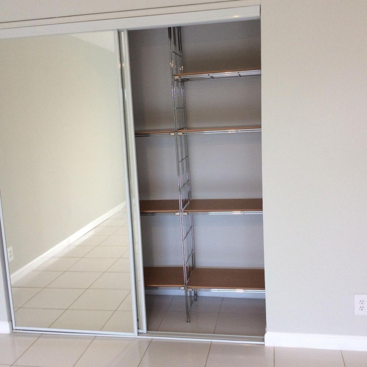 5751 Camino Del Sol, Unit 403, Boca Raton, FL 33433 Photo