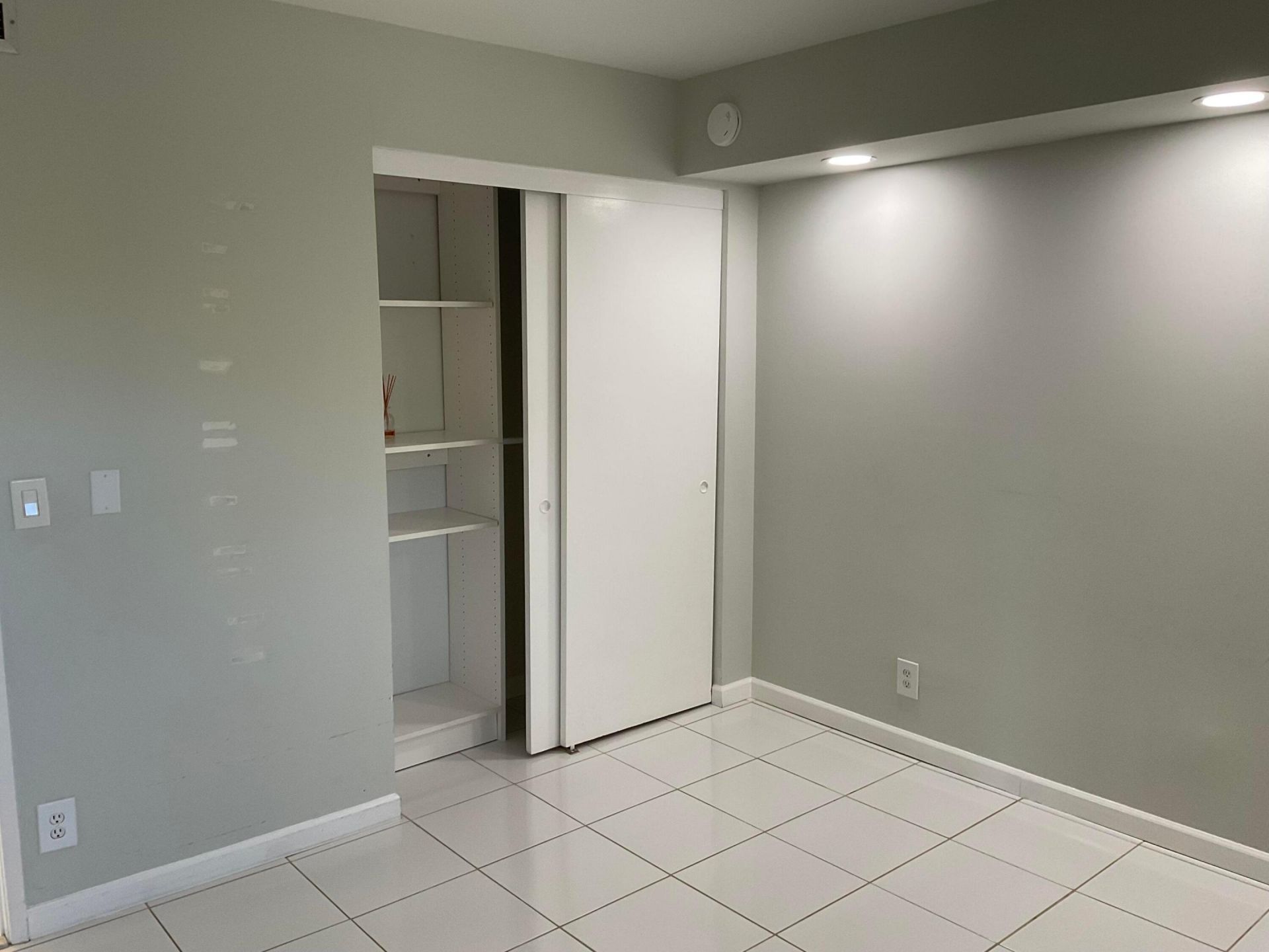 5751 Camino Del Sol, Unit 403, Boca Raton, FL 33433 Photo