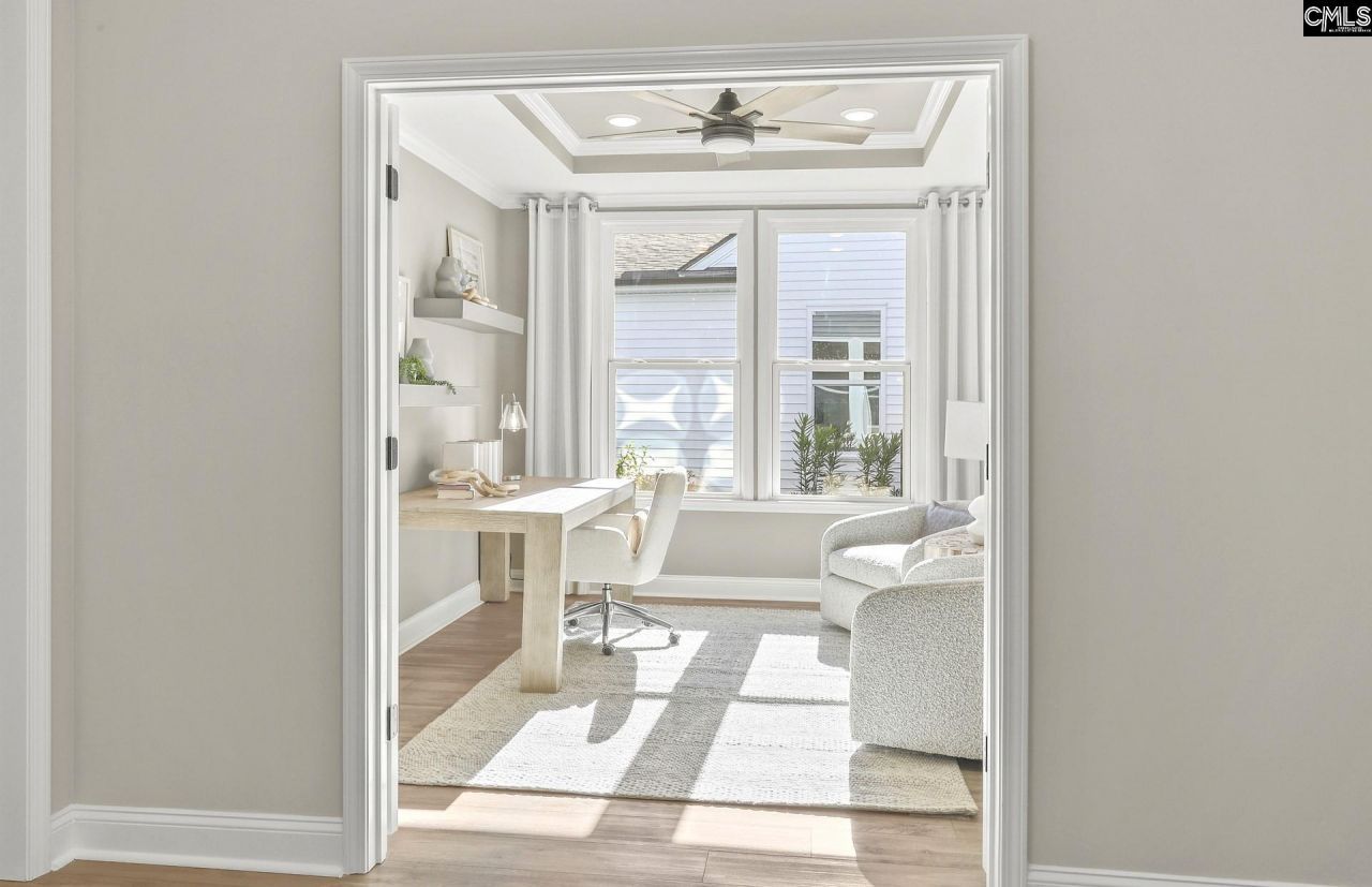 573 Oakleaf Chase Circle Photo 13