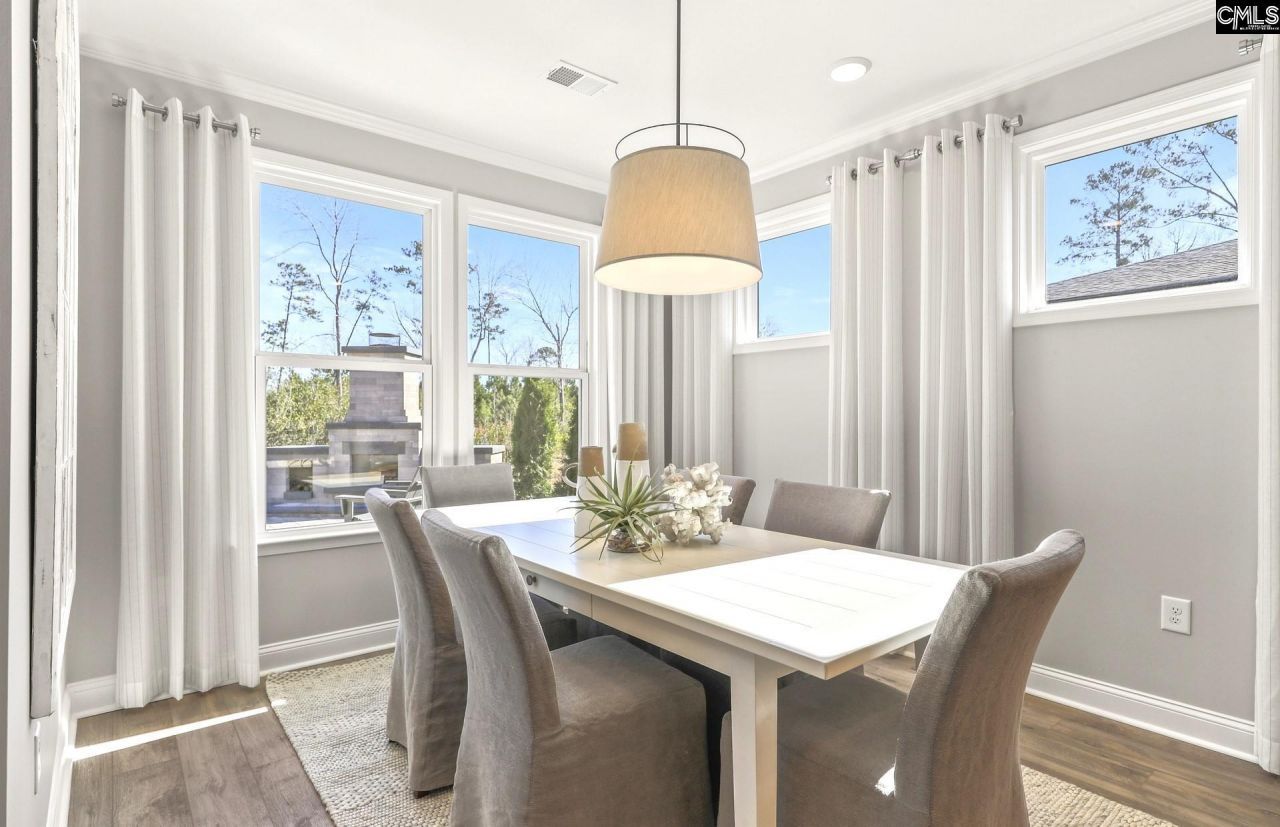 573 Oakleaf Chase Circle Photo 25