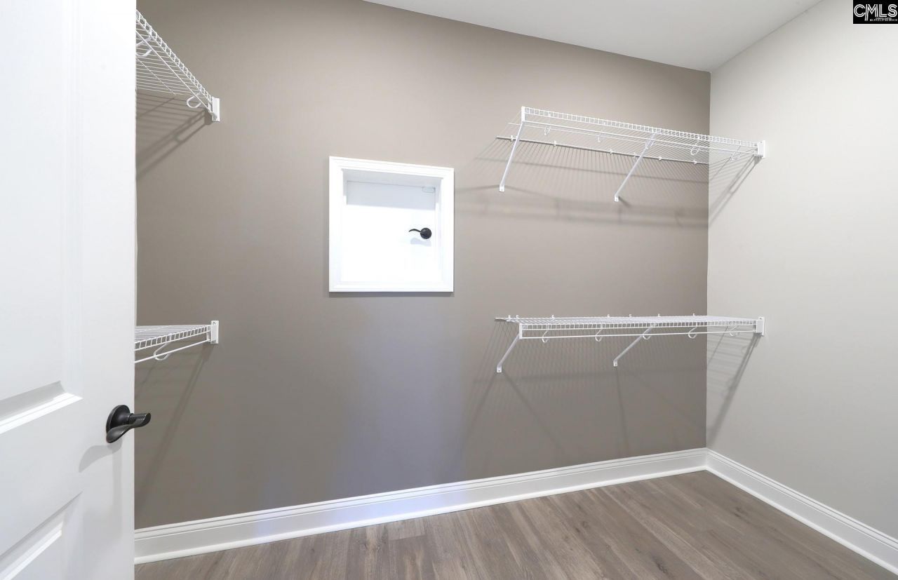 573 Oakleaf Chase Circle Photo 33