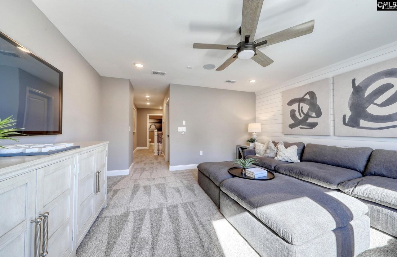 573 Oakleaf Chase Circle Photo 40