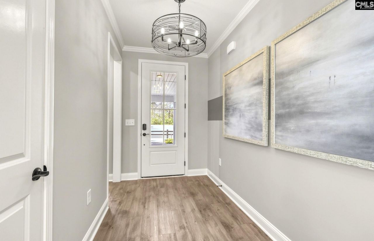 573 Oakleaf Chase Circle Photo 7