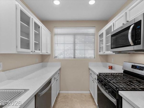 2201 Ramsgate Drive, Unit 818, Henderson, NV 89074