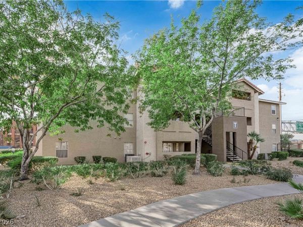 4200 S Valley View Boulevard , Unit 3001, Las Vegas, NV 89103
