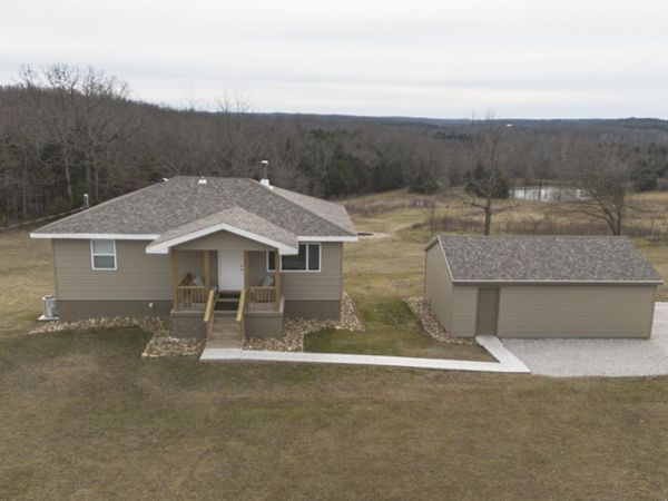 10226 State Route 38, Elkland, MO 65644