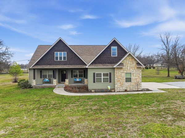 8240 County Loop 202, Joplin, MO 64801