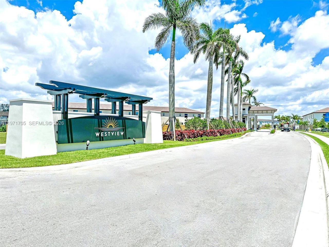 2369 NW 131st Cir, Miami, FL 33167 Photo