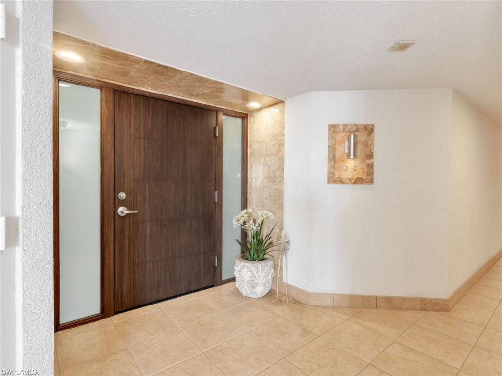 4251 Gulf Shore Blvd N, Unit 6C, Naples, FL 34103 Photo