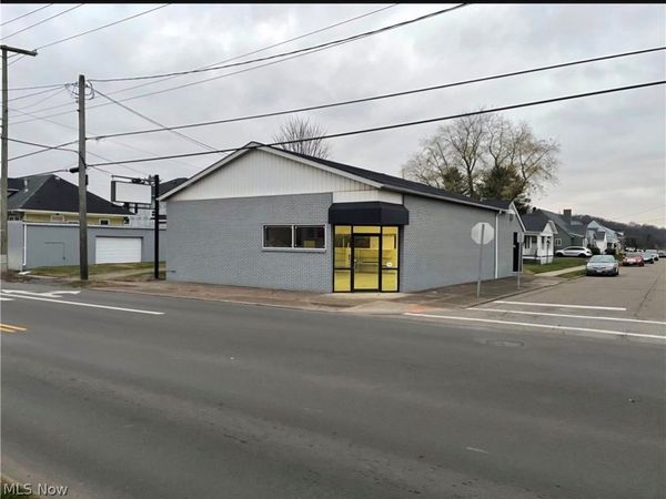 1123 Pine Street, Zanesville, OH 43701