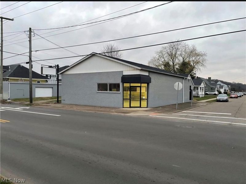 1123 Pine Street, Zanesville, OH 43701 Photo 1