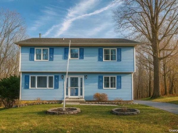 16 Mountain Avenue, Middletown, NY 10940