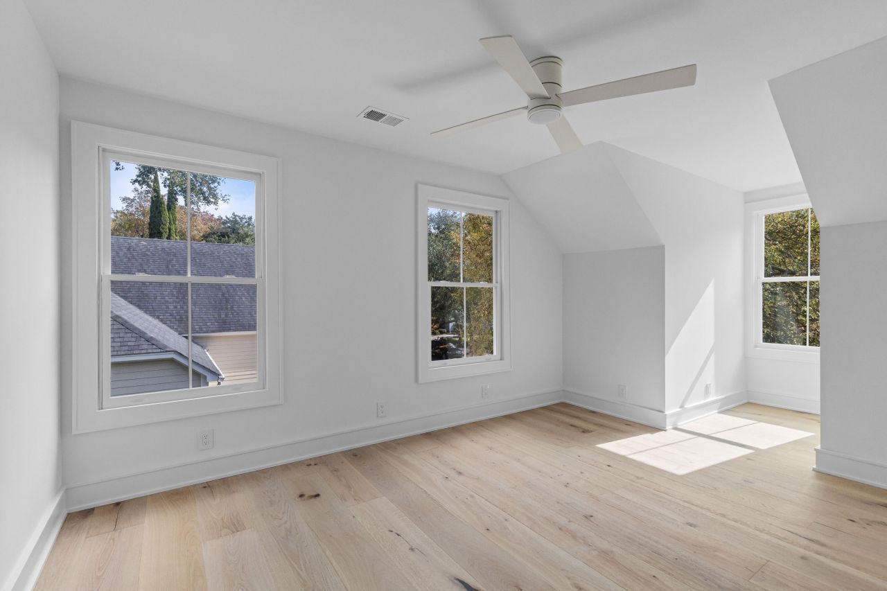 118 Scott Street Photo 43