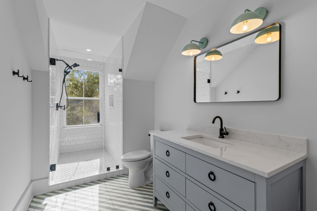 118 Scott Street Photo 44