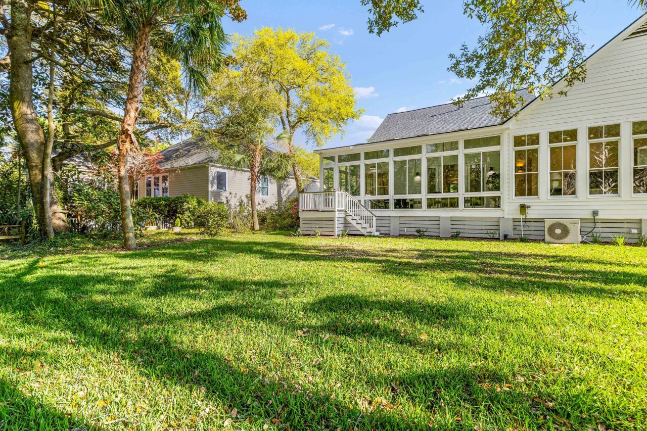 118 Scott Street Photo 52