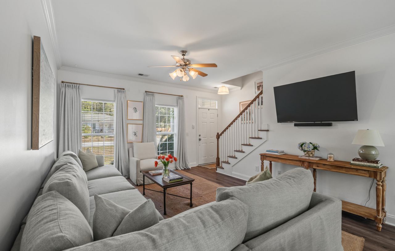 729 Spark Street Photo 24