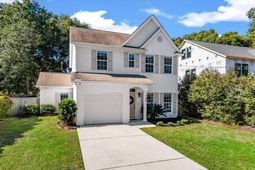 729 Spark Street photo 4