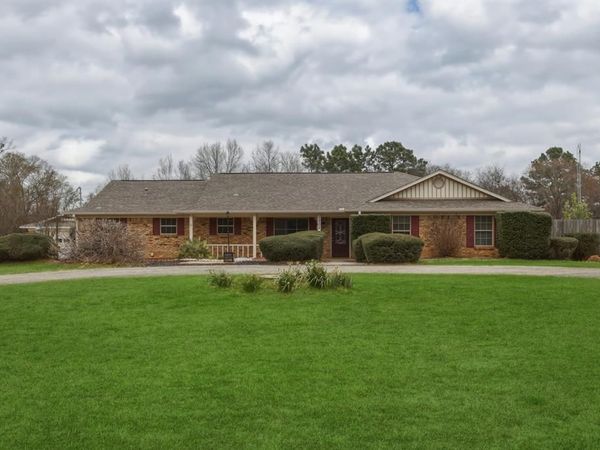 1302 Jeff Davis Drive, Tyler, TX 75703