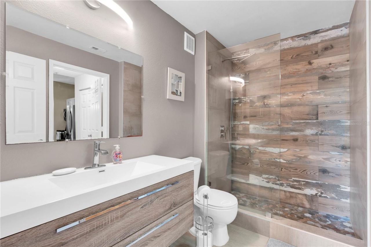 1234 S Missouri Avenue , Unit 320, Clearwater, FL 33756 Photo