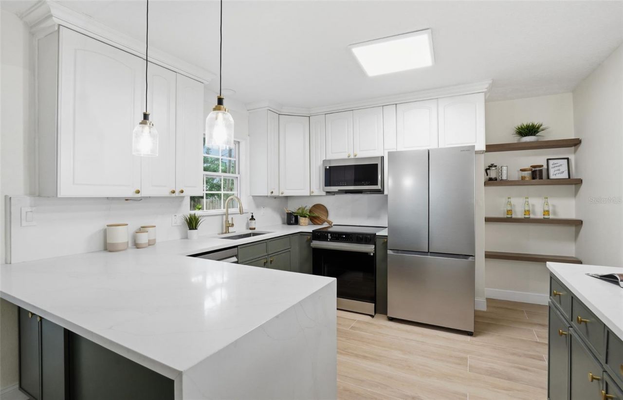 309 84th Avenue Ne, Saint Petersburg, FL 33702 Photo