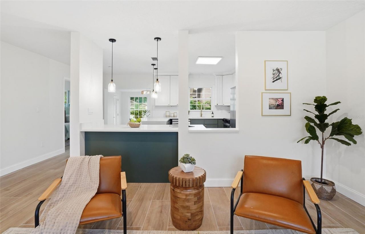 309 84th Avenue Ne, Saint Petersburg, FL 33702 Photo