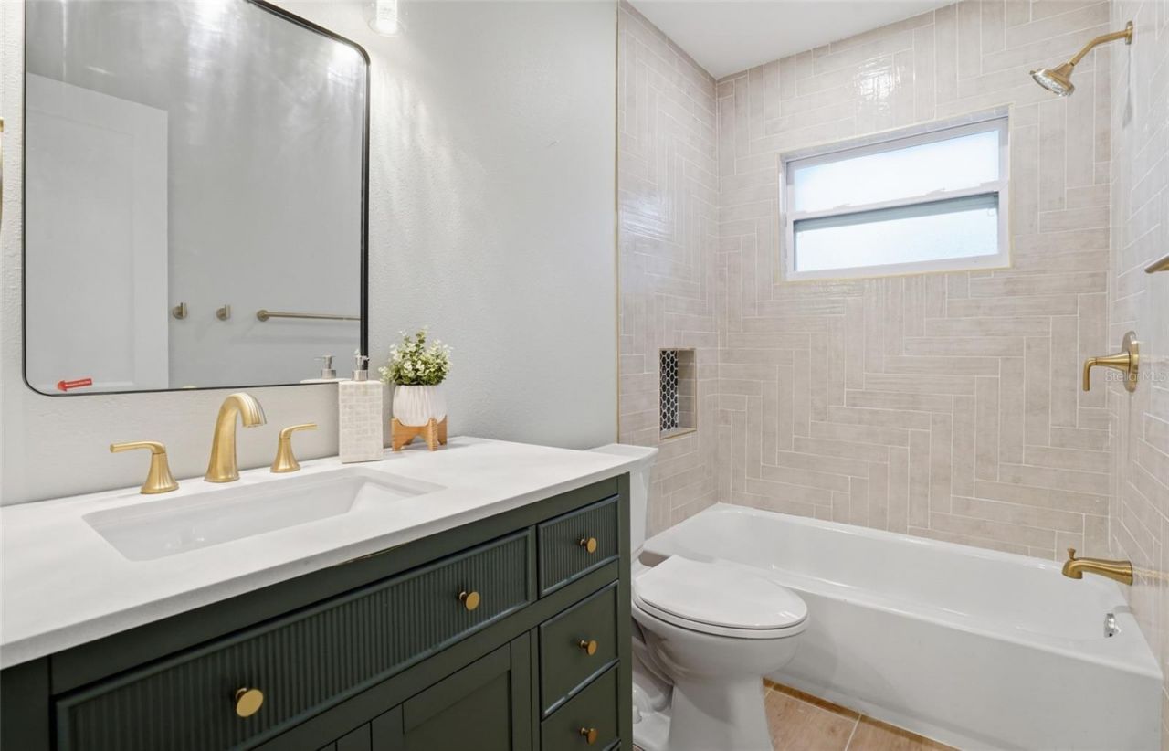 309 84th Avenue Ne, Saint Petersburg, FL 33702 Photo