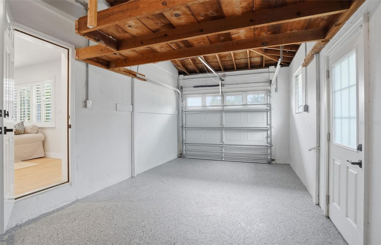 309 84th Avenue Ne, Saint Petersburg, FL 33702 Photo