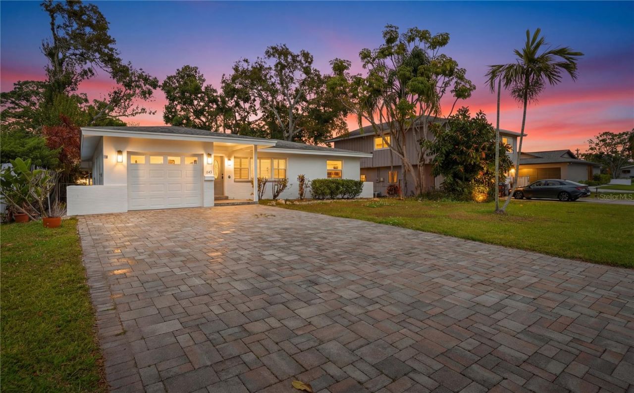 309 84th Avenue Ne, Saint Petersburg, FL 33702 Photo