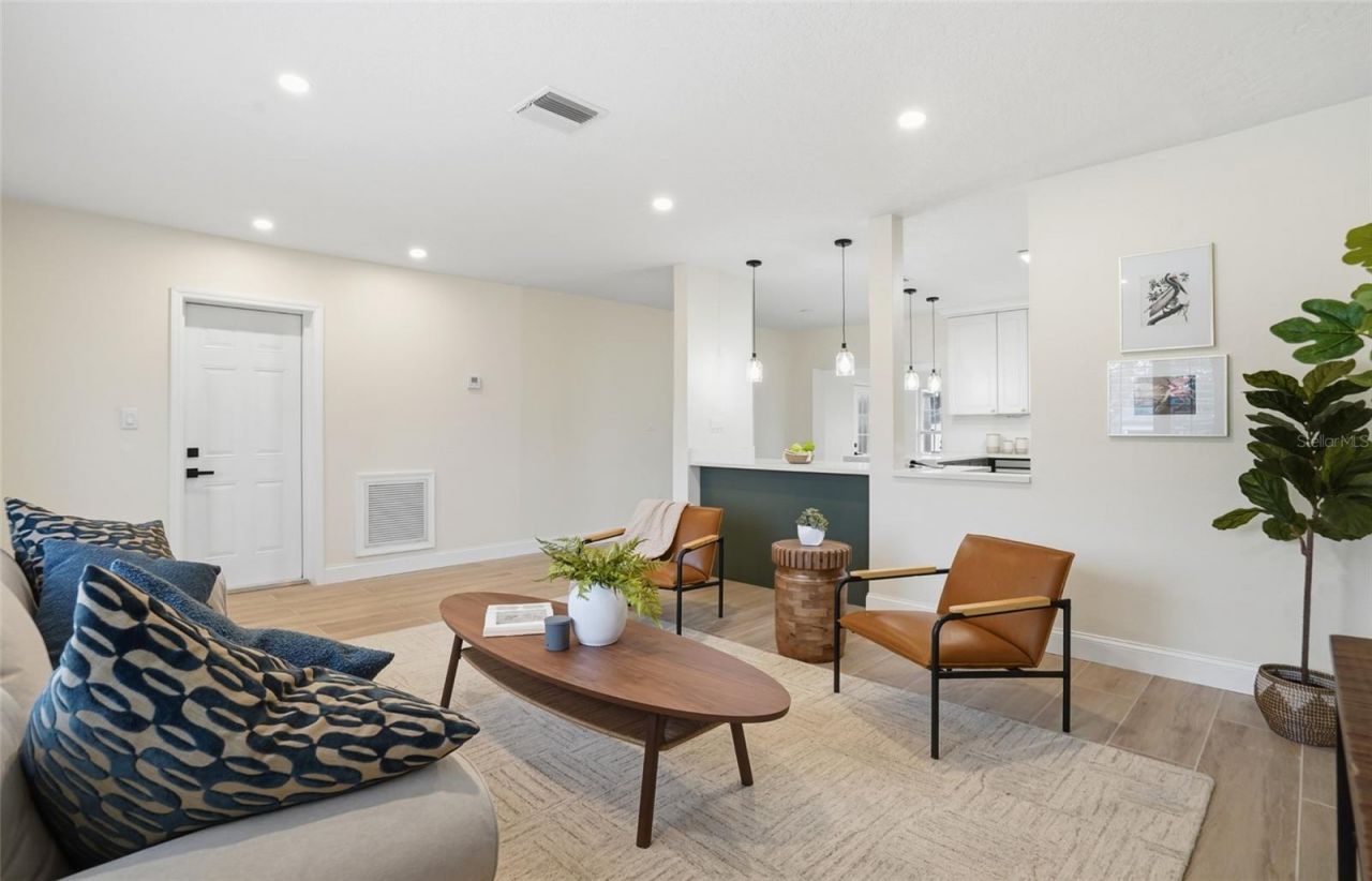 309 84th Avenue Ne, Saint Petersburg, FL 33702 Photo