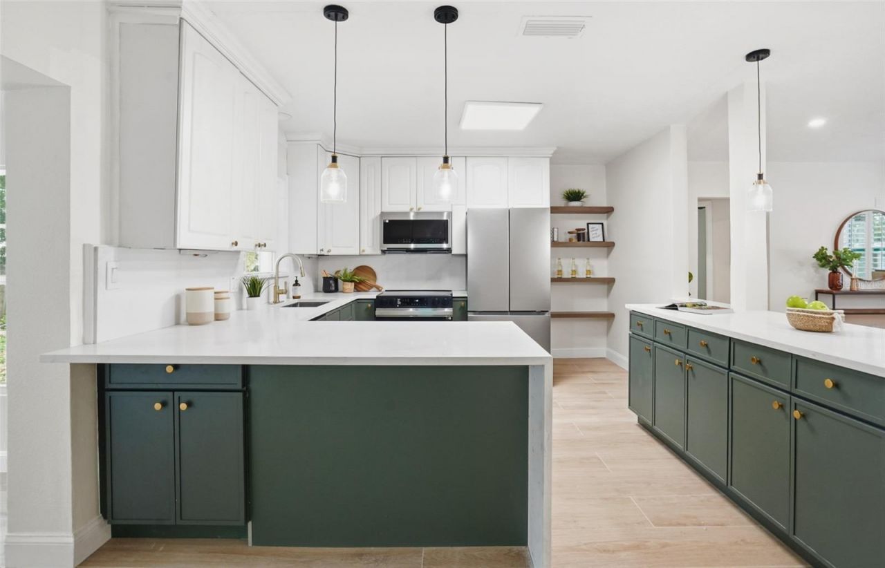 309 84th Avenue Ne, Saint Petersburg, FL 33702 Photo