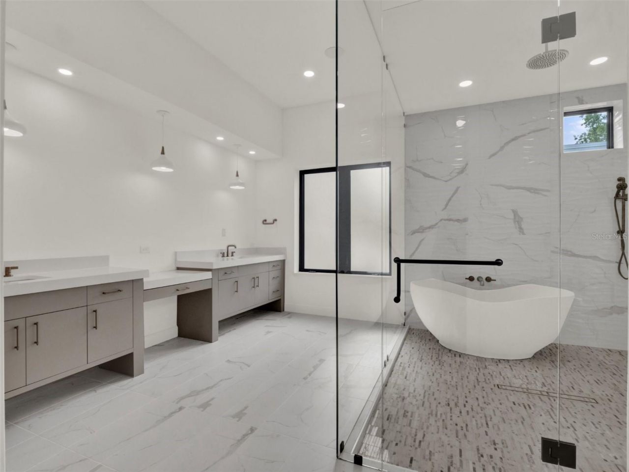 7615 SE 12th Circle, Ocala, FL 34480 Photo