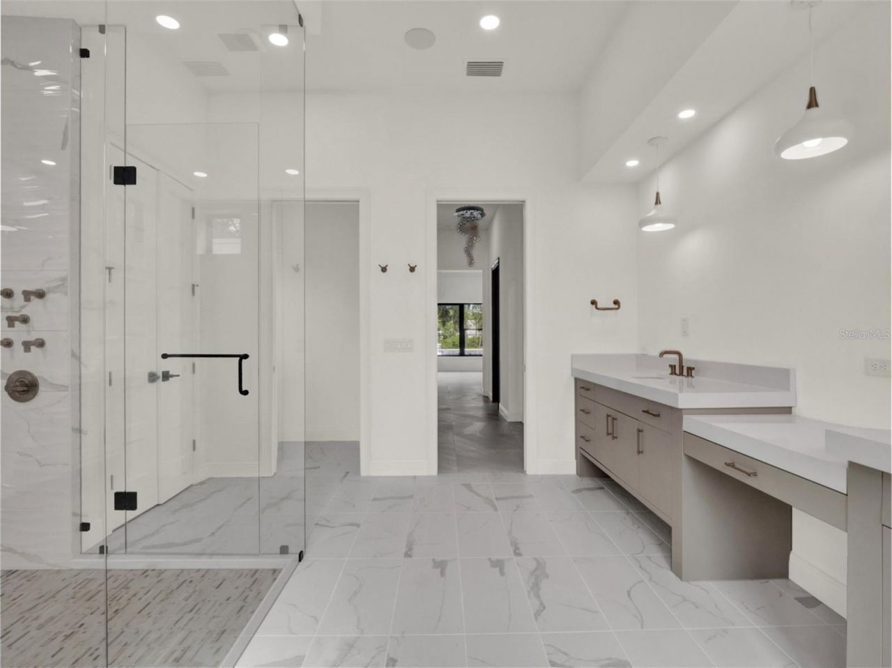 7615 SE 12th Circle, Ocala, FL 34480 Photo