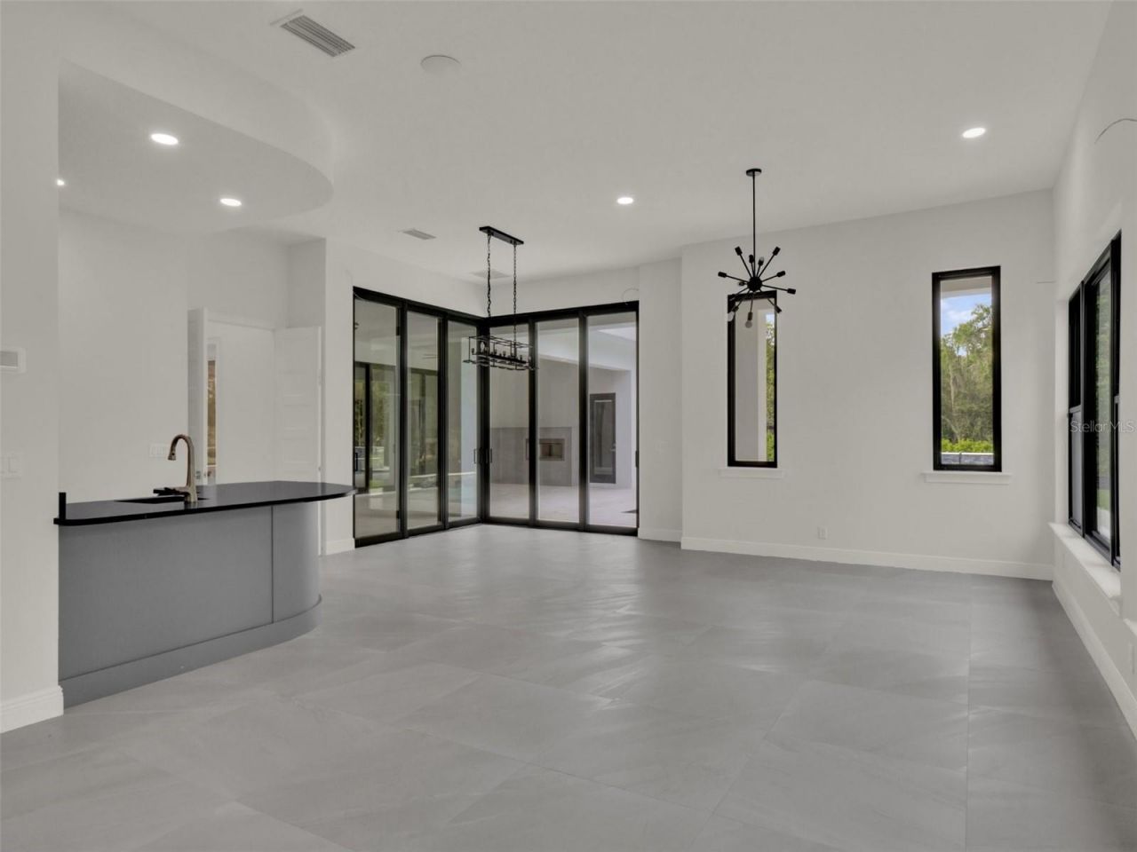 7615 SE 12th Circle, Ocala, FL 34480 Photo