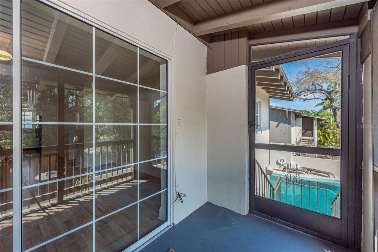 6042 1st Avenue S, Unit 31, Saint Petersburg, FL 33707 Photo