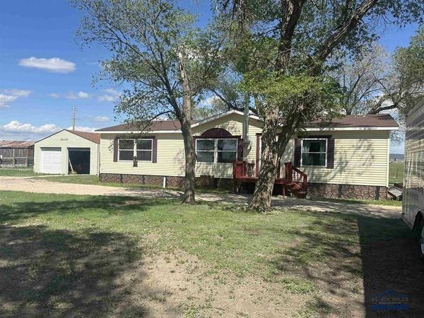 310 TRUMAN RD, Edgemont, SD 57735