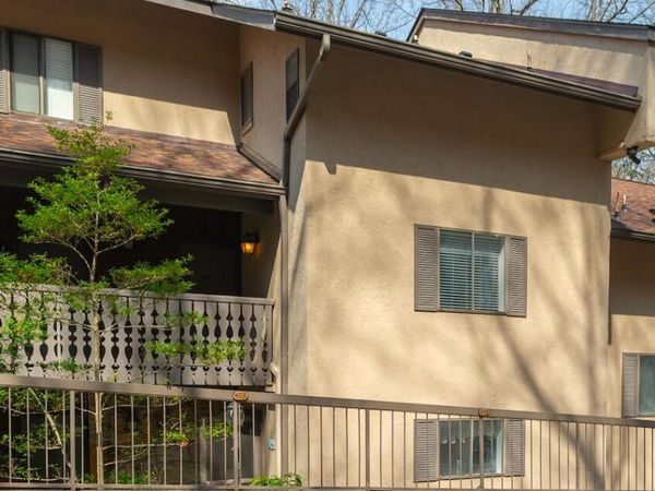 1235 Ski Mountain Rd, Gatlinburg, TN 37738