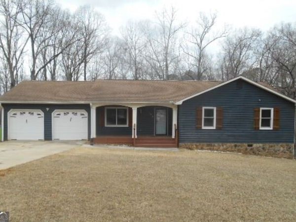 122 Farmbrook Trail, Stockbridge, GA 30281