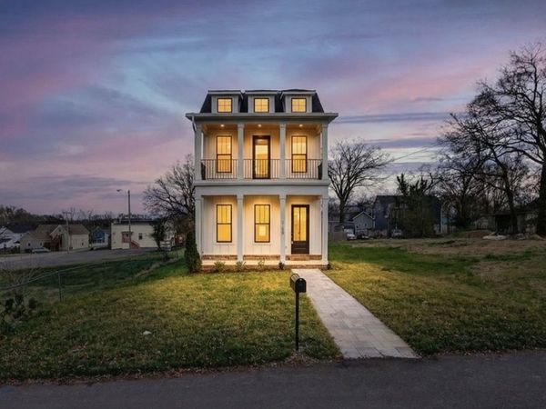 1109 Parker St, Columbia, TN 38401